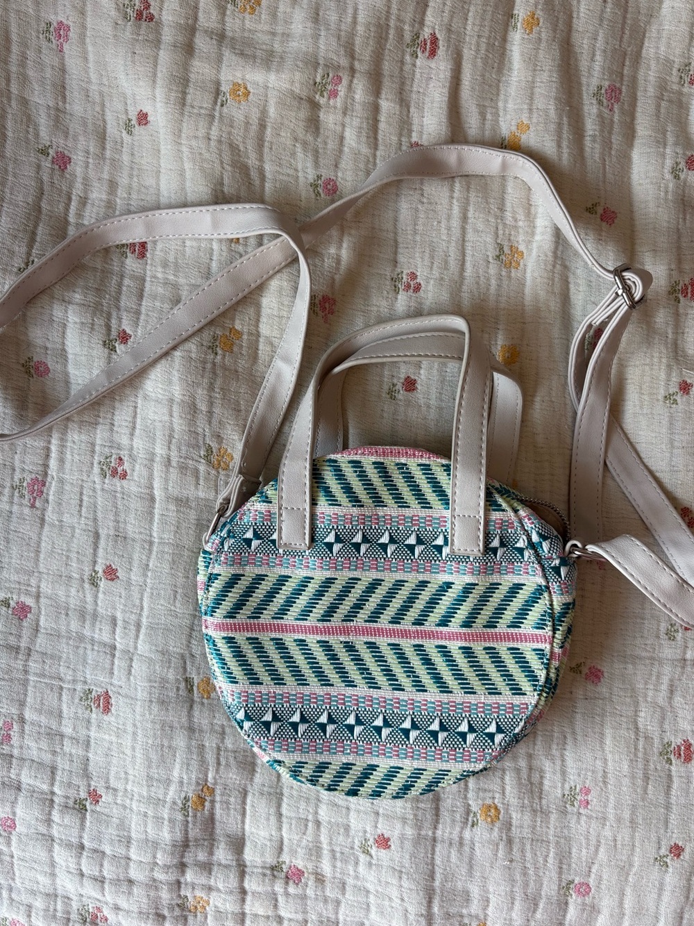Unique Round Woven Colorful Crossbody Bag in Teal, Cream & Pink - Picture 3 of 10